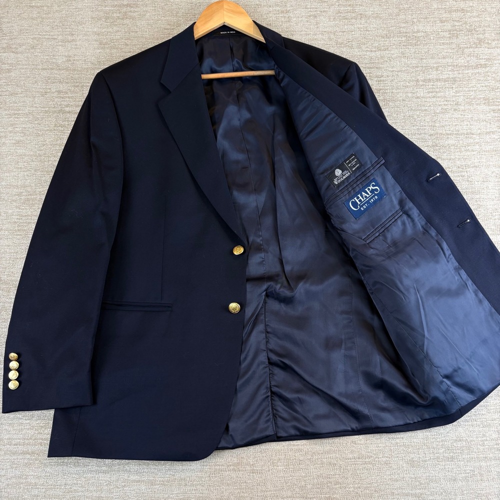 Chaps Wool Blazer Mens 42S Navy Blue Gold Crest Button Preppy Classic Sport Coat